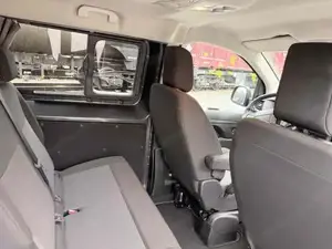 Peugeot Traveller Bild 13