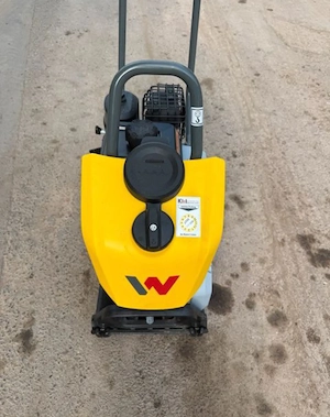 Wacker Neuson BPS 1030 Vibrationsplatte Bild 3