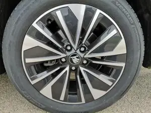Skoda Superb Combi 2.0 TDI 142kW 4x4 Selection DSG ABT AHK 162 kW ... Bild 4