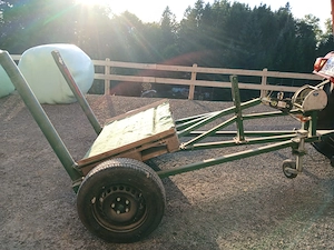Ballenwägele für Mähtrak oder Traktor Bild 2