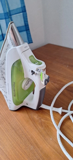 Bügeleisen  Bild 2