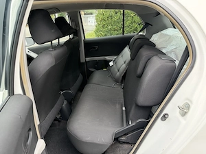 Toyota Yaris 1,0 VVT-i Young Bild 8