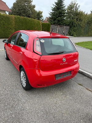 Fiat Punto Baujahr  Bild 3