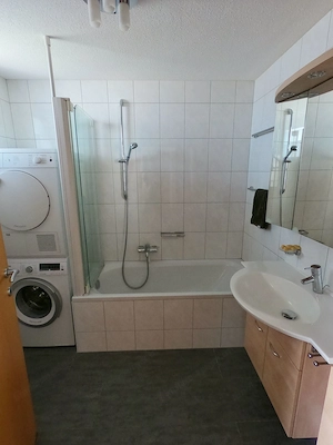 Helle 2-Zimmer-Wohnung mit großer Loggia, Bergblick & Tiefgarage in Nüziders Bild 5