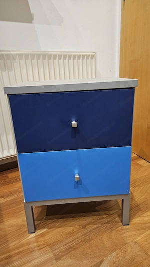 Kästchen in blau und silber, Kasten mit zwei Schubladen