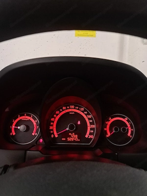 Kia Ceed 1.4 Benziner 1Besitz 92.000km Bild 9
