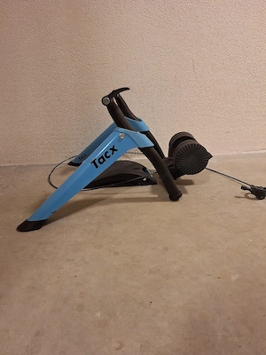 Tacx Boost Rollentrainer Bild 2