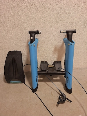 Tacx Boost Rollentrainer Bild 3