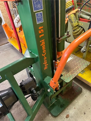 Posch Hydro-Combi 15t Bild 5