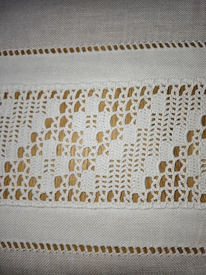 Gardinen handgehäkelt Bild 6