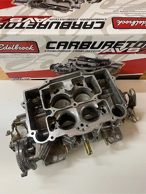 Edelbrock Performer 1406 Vergaser Bild 8