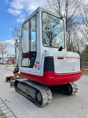 Bagger Takeuchi TB 125 Bild 4