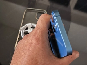 iPhone 13 in Neuzustand Bild 8