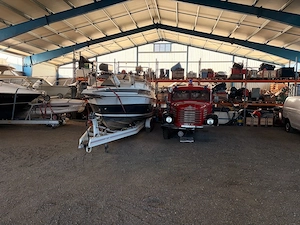 Abstellplatz Motorboot Gondel Boot Hänger Wohnmobil Bild 3