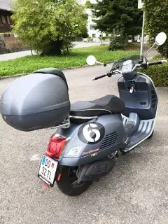 Vespa GTV 300 Sei Giorni Bild 2
