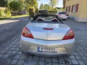 Opel Tigra Bild 2