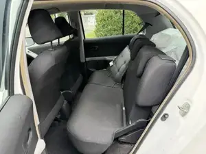 Toyota Yaris Bild 2