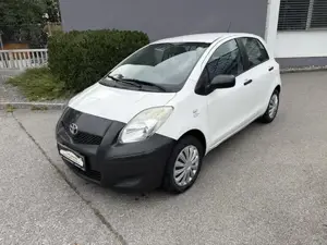 Toyota Yaris Bild 8