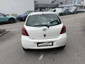 Toyota Yaris Bild 5