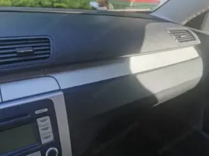 VW Passat Bild 16