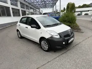 Toyota Yaris Bild 10