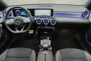 Mercedes-Benz CLA 200 Shooting Brake Night LM KAM SpurH Leder Bild 7