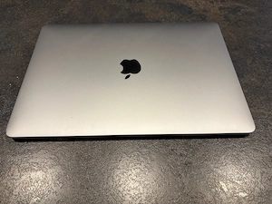 MacBook Air M1 (2020) - 8 GB   256 GB - Space Grau - Akku 85 % Bild 2