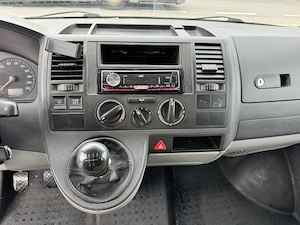 Volkswagen T5 Kastenwagen STHZ Bild 5