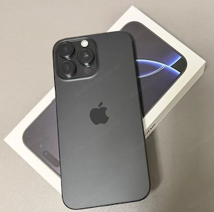iPhone 16 Pro Max 256 GB | Titanium | 93% Akku Black