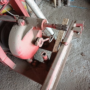 Alte Traktor -Schlepper Seilwinde  Bild 3