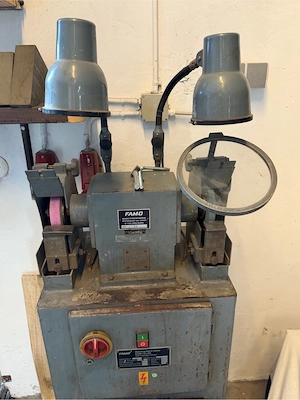 Schleifmaschine Bild 3