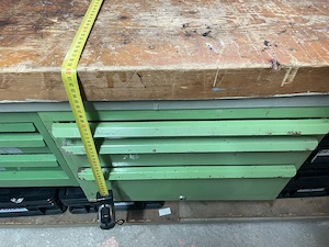 Verkaufe massive Werkbank. Bild 2