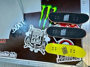 Tech Deck Finger Skateboard & Rampen Set Bild 3
