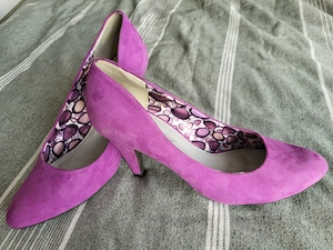 Diverse getragene  Schuhe   Bild 4