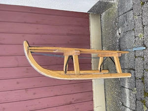 Holzrodel   Holzschlitten Bild 2