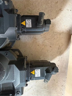 2x Siemens SIMOTICS 1G Servogetriebemotor 1FG1604-5QD26-2AA2-Z | Flachgetriebe Bild 5