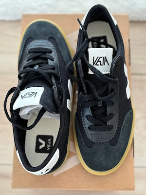 VEJA Volley Canvas Sneaker Schwarz Weiss Gr. 37 Bild 5