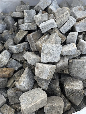 Natursteinpflaster   Granitpflaster - ca.30 m  Selbstabholung in Nenzing Bild 2