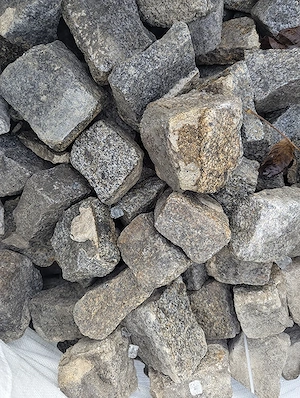 Natursteinpflaster   Granitpflaster - ca.30 m  Selbstabholung in Nenzing Bild 4