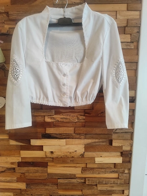 Dirndlbluse  Bild 2