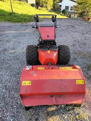 Aebi Hydrocut HC55 mit 16 PS B&S-Motor + Schlegelmulcher 
