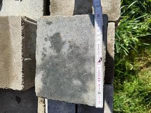 Pflastersteine zu verschenken Bild 2