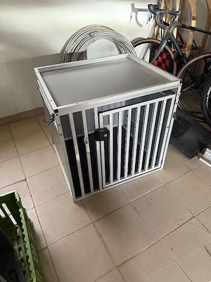 Hundebox, massgefertigt Bild 3