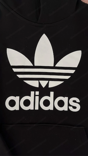 Adidas Kapuzenpullover Gr.140 "Versandkosten österreichweit inklusive" Bild 3