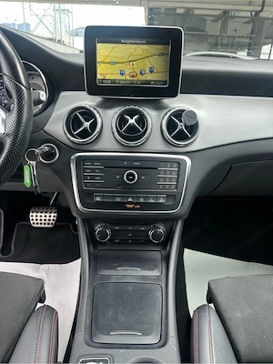 Mercedes GLA200d 4Matic AMG-Line Bild 9