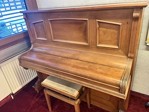 Klavier Koch & Korselt zu verschenken Bild 2