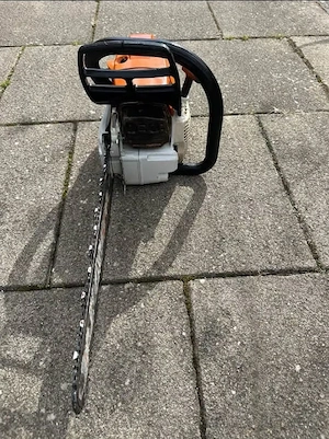 STIHL MS 261 C-M Benzin-Kettensäge Bild 2