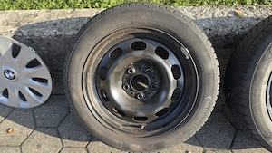 4 Winterräder 195 55 R16 Continental Runflat, 6 7 mm Profil Bild 3