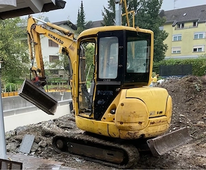 Komatsu 2,7 Tonnen Bild 2