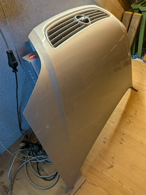 Motorhaube zu verkaufen Bild 2